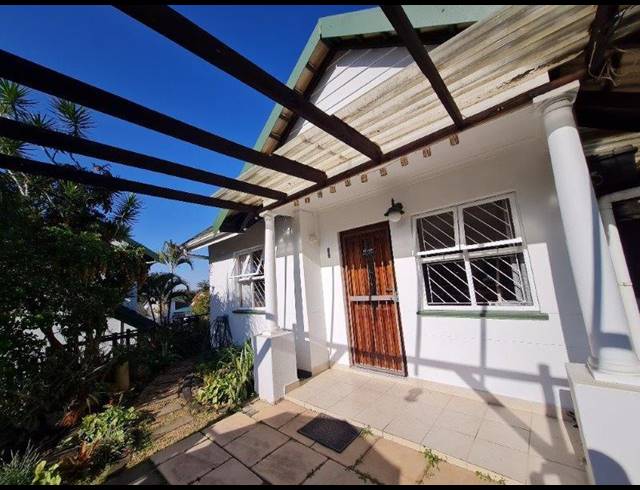1 BEDROOM SIMPLEX SOLD IN THE WOLDS